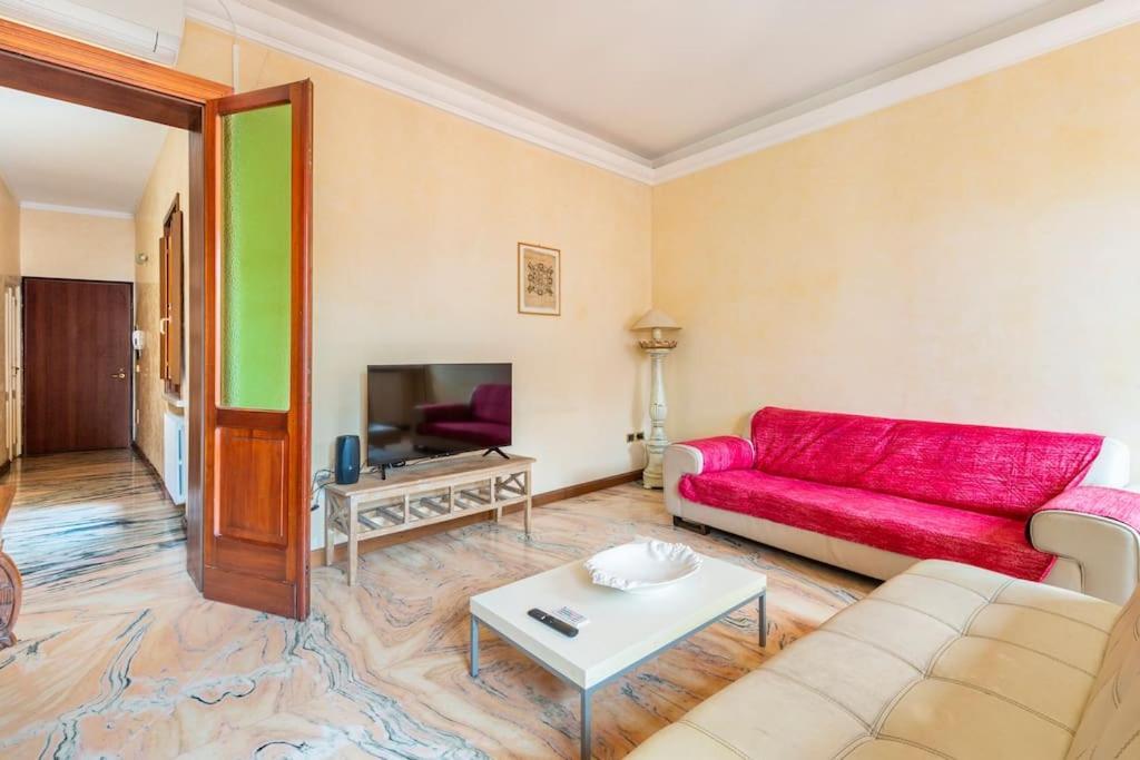 Apartment Under The Basilica Of Sant'Andrea مانتوفا المظهر الخارجي الصورة